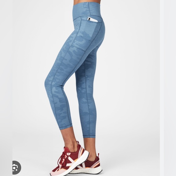 Sweaty Betty The Super Sculpt Blue Camo leggings XL - Picture 2 of 7